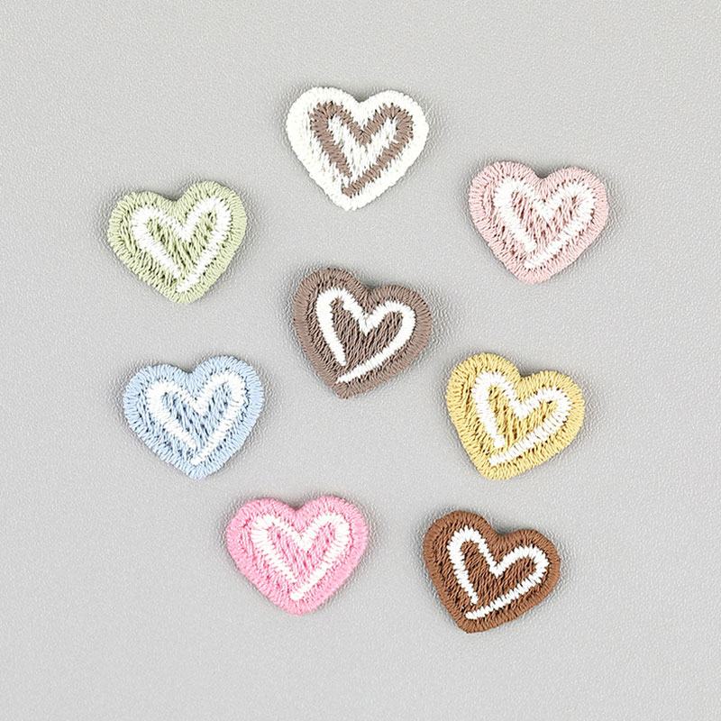 Embroidery On Socks - 20 pièces d'appliques brodées en forme