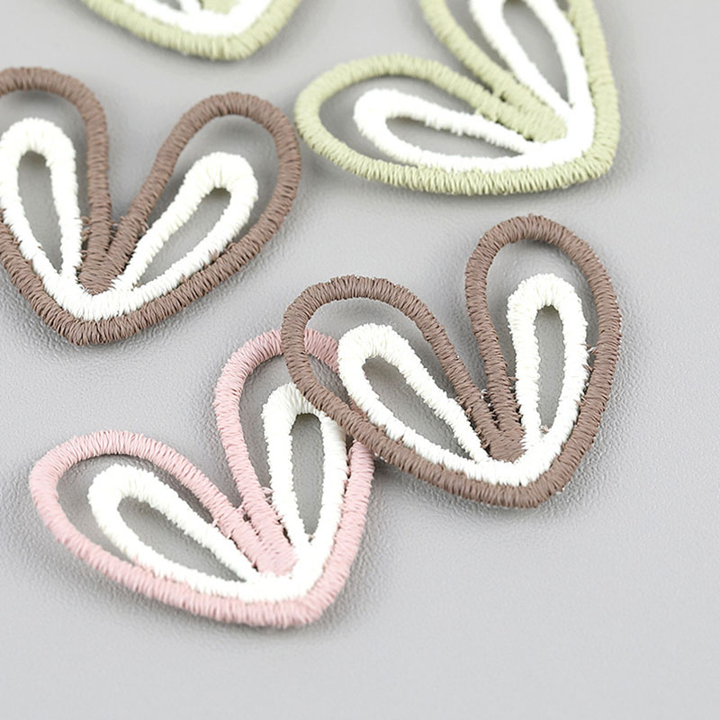 Embroidery On Socks - 20 pièces de patchs brodés mignons