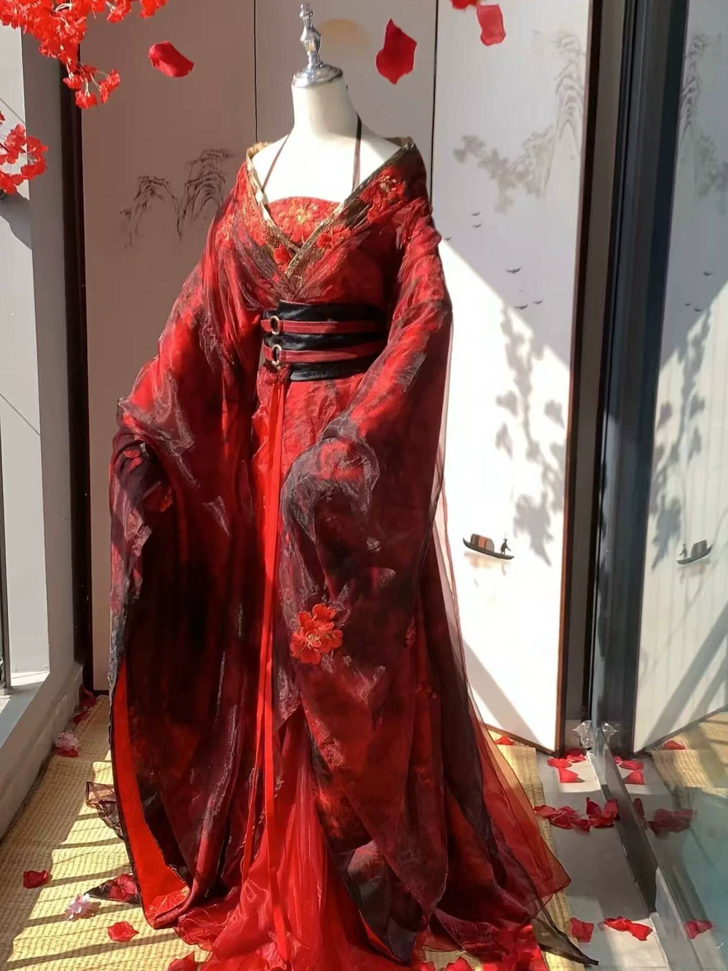 Embroidery Cotton - Nouvelle Robe Hanfu Rouge Datura pour
