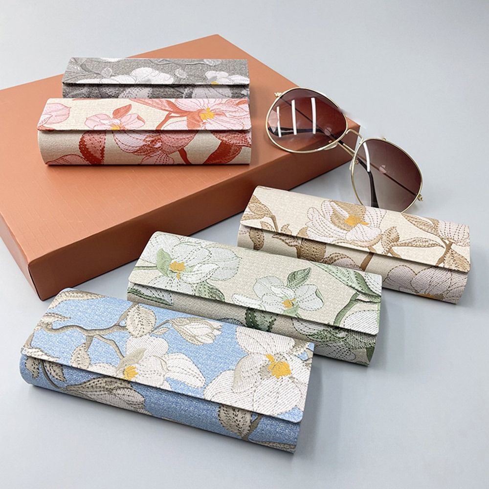 Étui à lunettes de style chino - Embroidery Viewer avis et prix