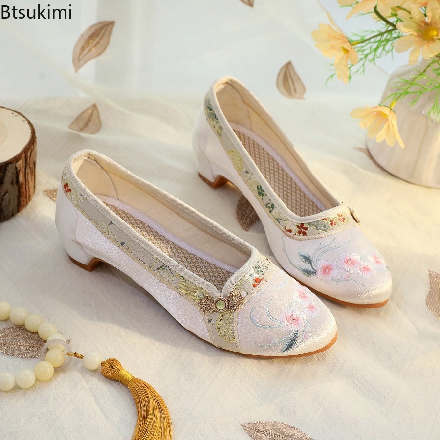 Nouvelles Chaussures pour Femm - Embroidery Cotton avis et prix