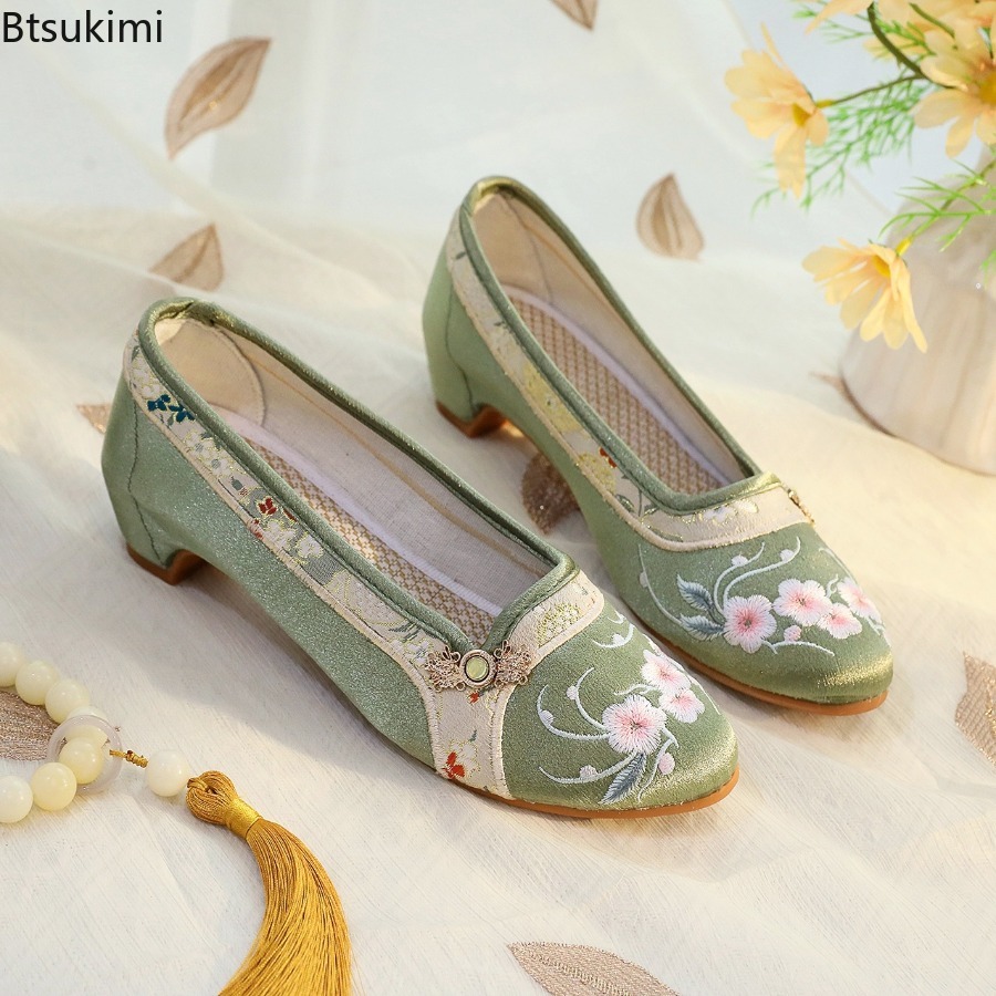 Nouvelles Chaussures pour Femm - Embroidery Cotton avis et prix