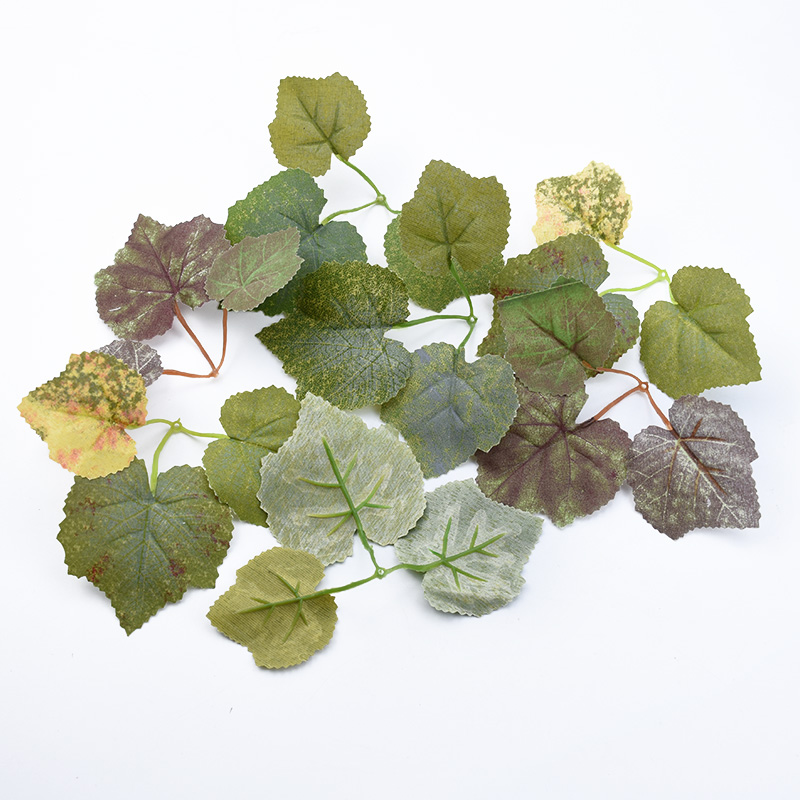 Feuilles d'érable en soie, 10  - Embroidery House avis et prix