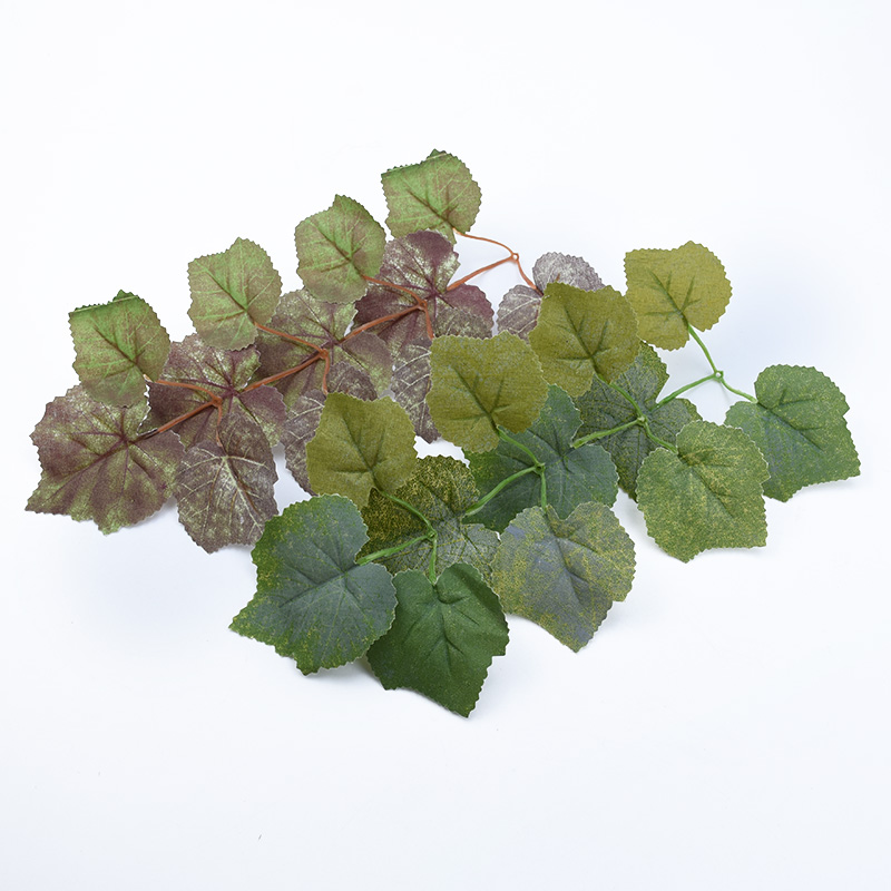 Feuilles d'érable en soie, 10  - Embroidery House avis et prix