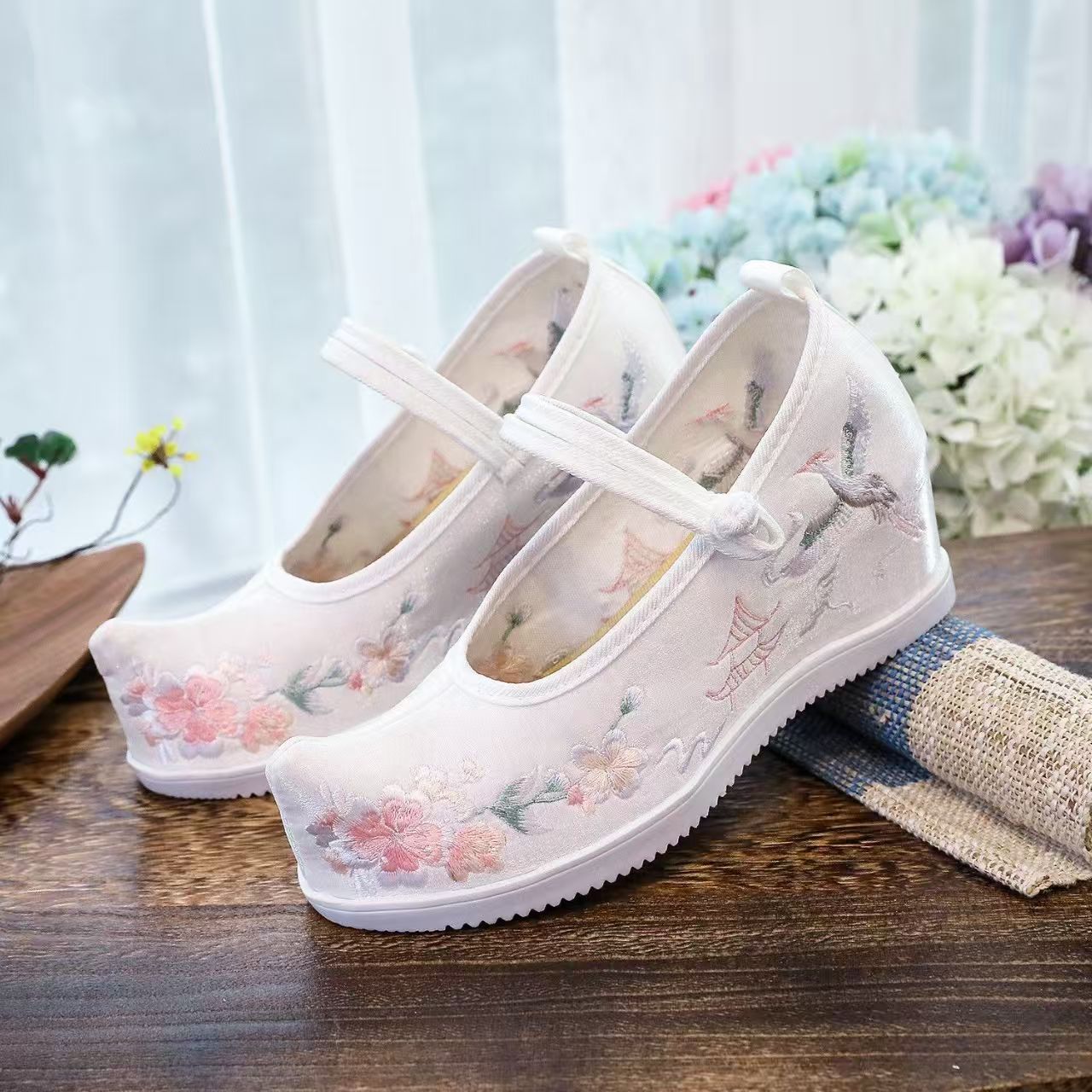 Chaussures brodées internes po - Embroidery Cotton avis et prix