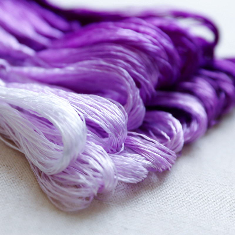Fil de soie pour broderie de S - Embroidery Yarns avis et prix