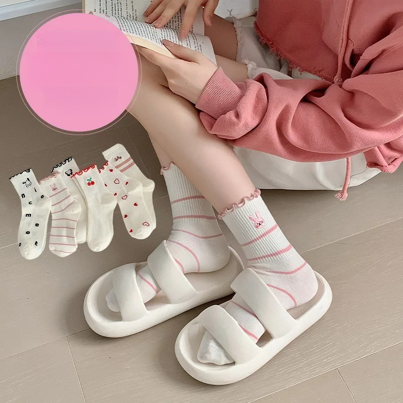 Chaussettes pour femmes en cot - Embroidery On Socks avis et prix