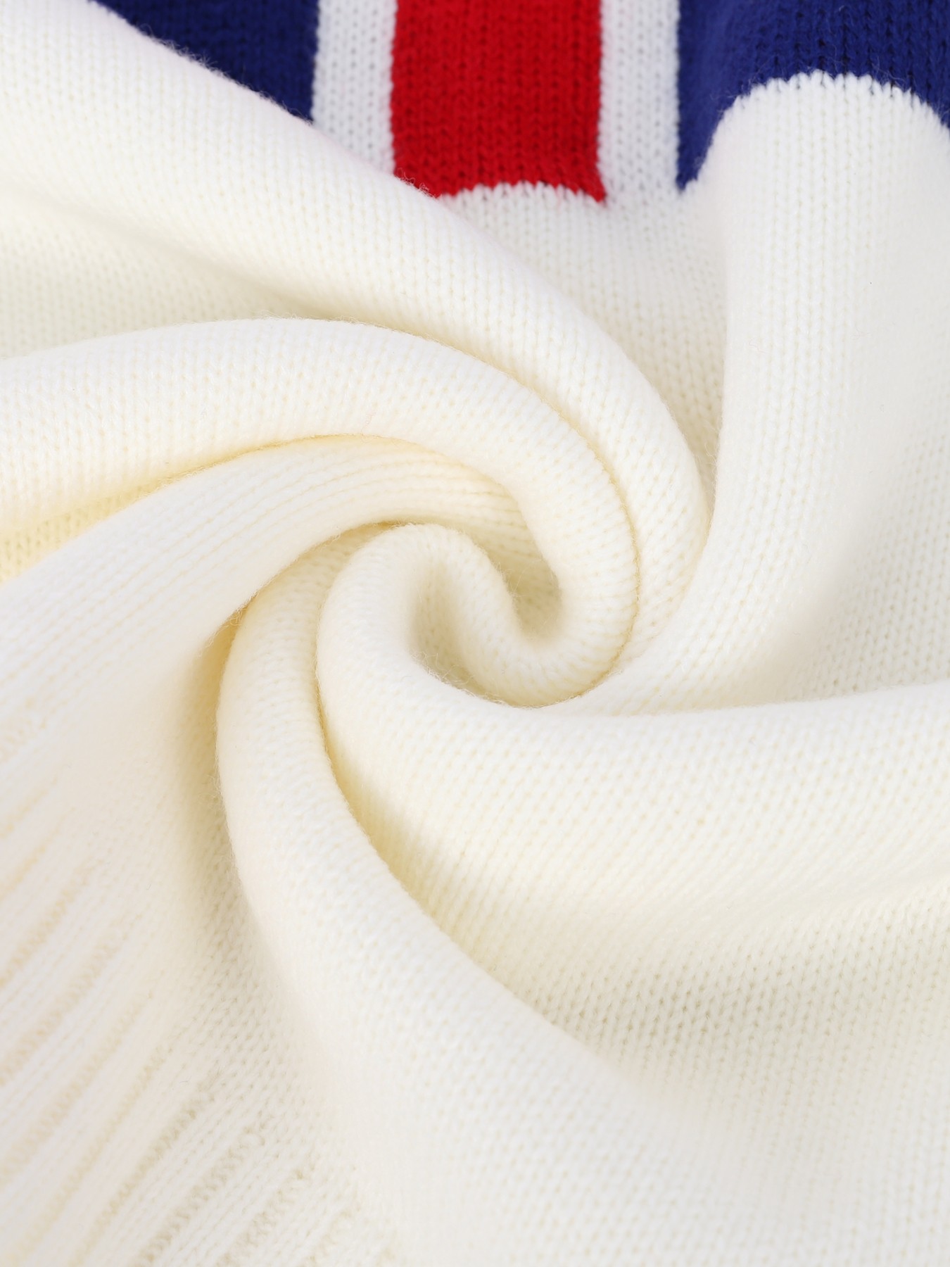 Pull en tricot blanc surdimens - Embroidery Uk avis et prix